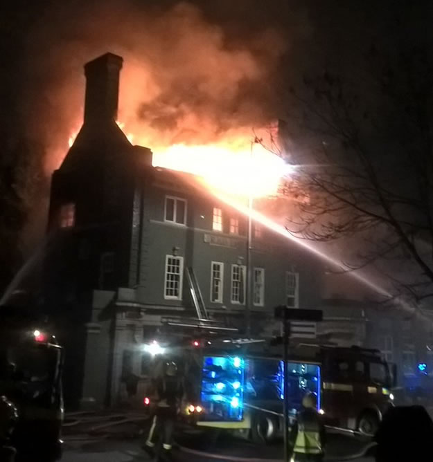 Huge Fire at the Aeronaut During New Year Party