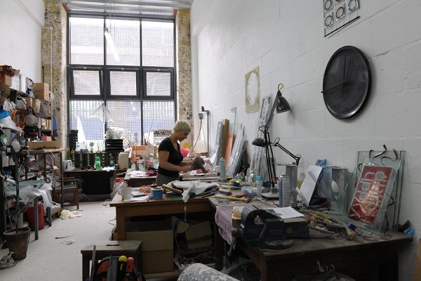 Mayor Backs Ealing Artists' Studios 
