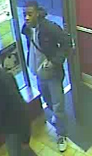 http://www.met.police.uk/pressbureau/Bur17/mdr6-14cctv17feb1.jpg