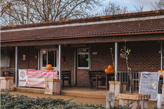 Pear Tree Park Bistro 